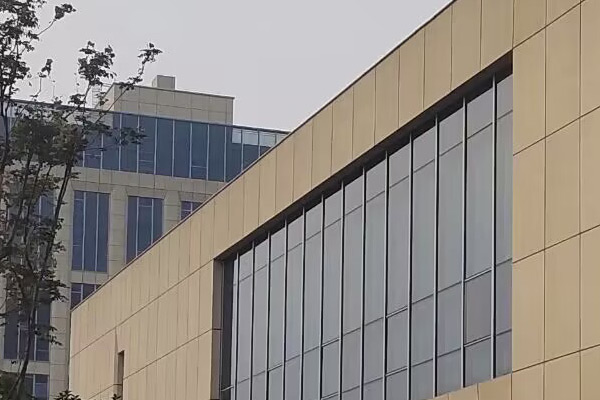 從設(shè)計(jì)到安裝,沈陽(yáng)幕墻鋁單板全攻略! 從設(shè)計(jì)到安裝,沈陽(yáng)幕墻鋁單板全攻略!